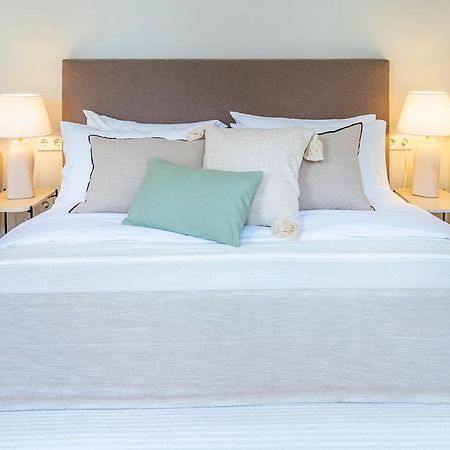 Cordoba Home Center Suites & Free Private Parking Екстериор снимка